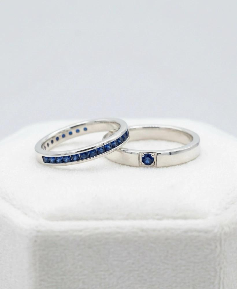 Imagen del producto Argollas en plata rodinada y zafiro azul
